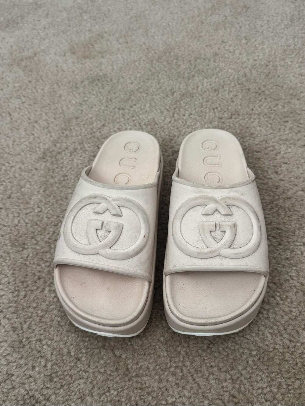 Gucci White Raised Interlocking GG Platform Slides